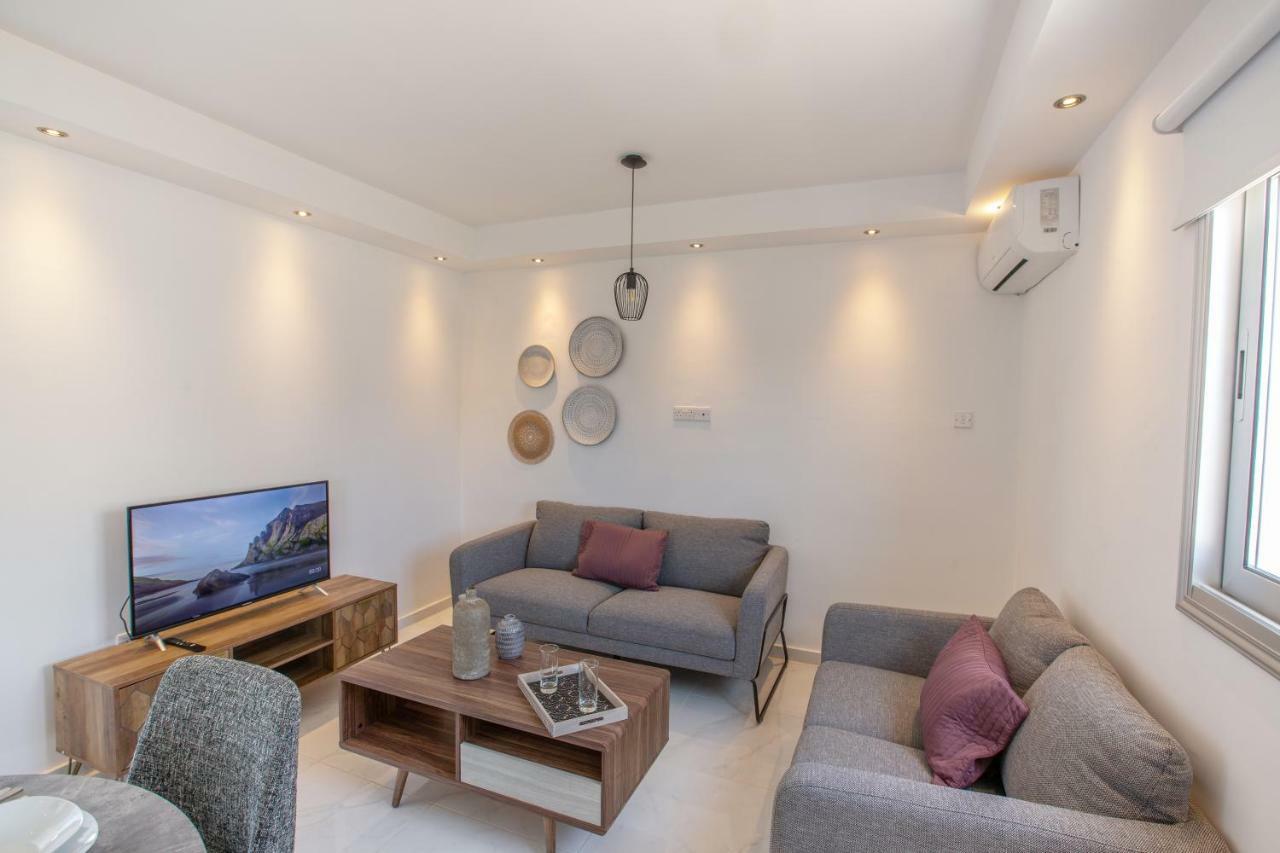 Rio Luxury Apartment Ayía Nápa Extérieur photo