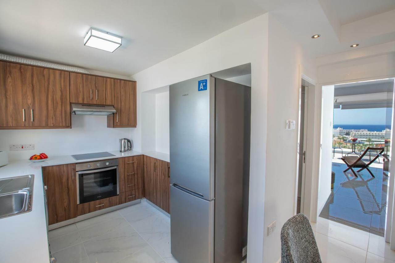 Rio Luxury Apartment Ayía Nápa Extérieur photo